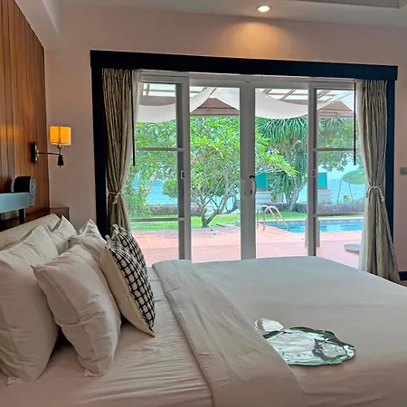Anyavee Tubkaek Beach Resort Krabi Room photo