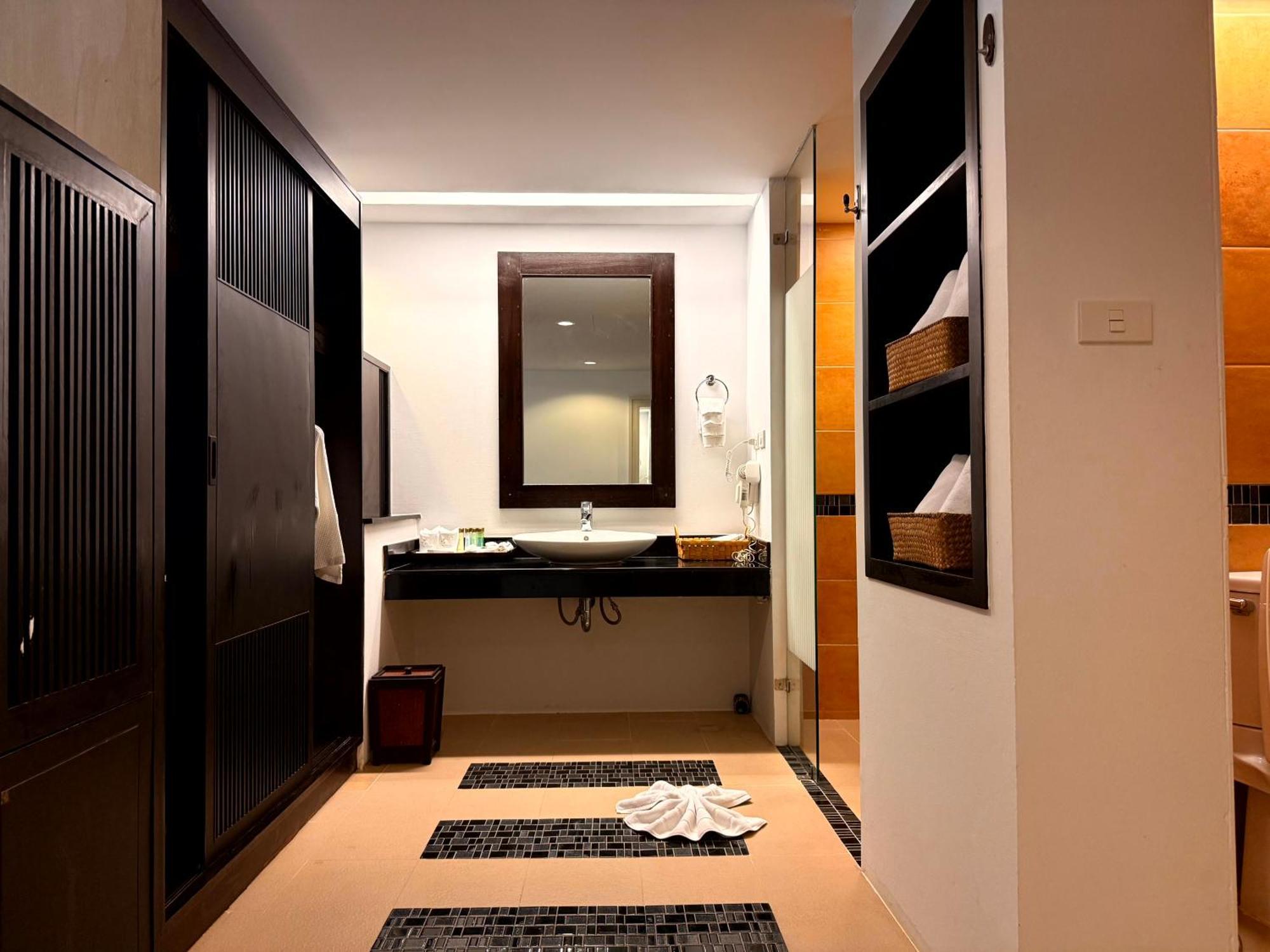 Resort Anyavee Tubkaek Resort- Sha