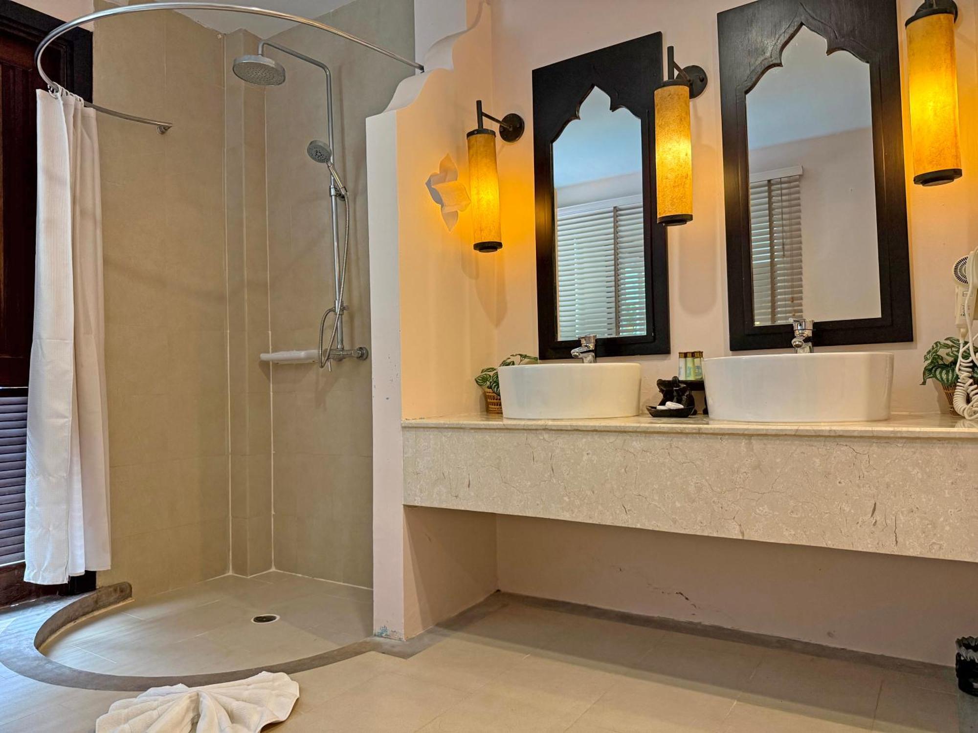 Resort Anyavee Tubkaek 4*